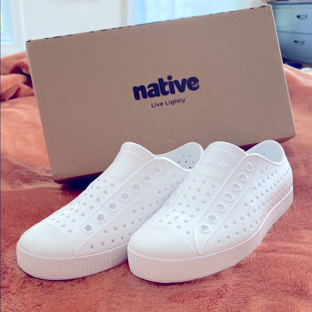 Native white Jefferson size 7